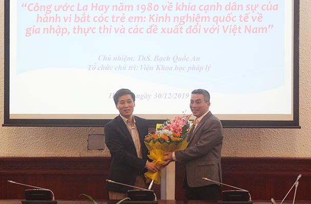 Cần đặt quyền lợi của trẻ em lên hàng đầu