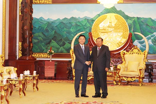 Bộ trưởng Lê Thành Long tiếp kiến Tổng Bí thư, Chủ tịch nước CHDCND Lào
