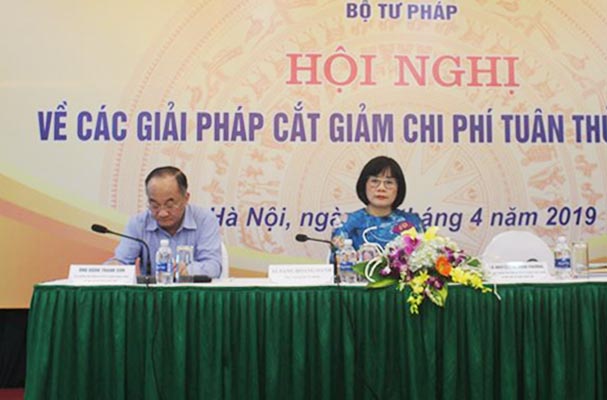 Bàn giải pháp giảm gánh nặng tuân thủ pháp luật cho doanh nghiệp