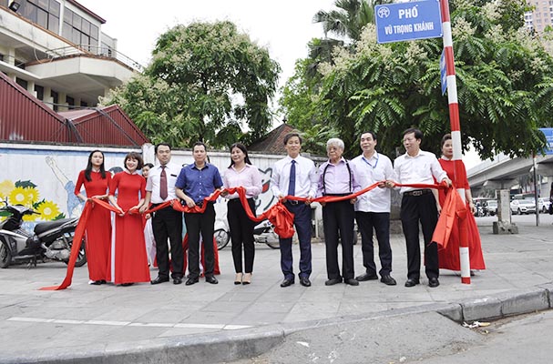 Lễ gắn tên biển phố mang tên Bộ trưởng Bộ Tư pháp đầu tiên – Phố Vũ Trọng Khánh