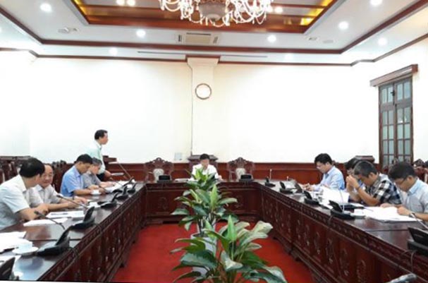 Gắn xây dựng, hoàn thiện với tổ chức thi hành pháp luật