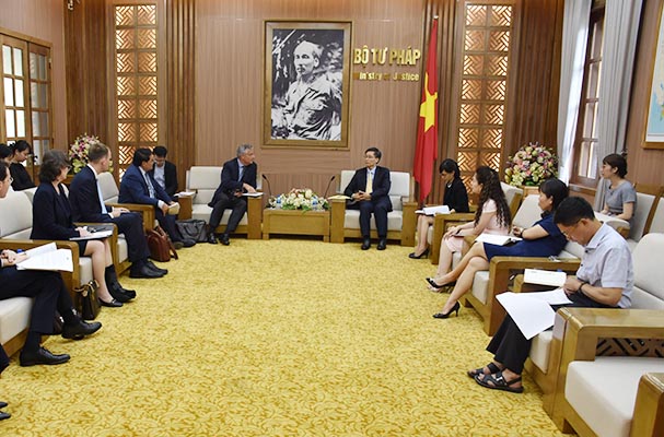 Thúc đẩy quá trình phê chuẩn EVFTA