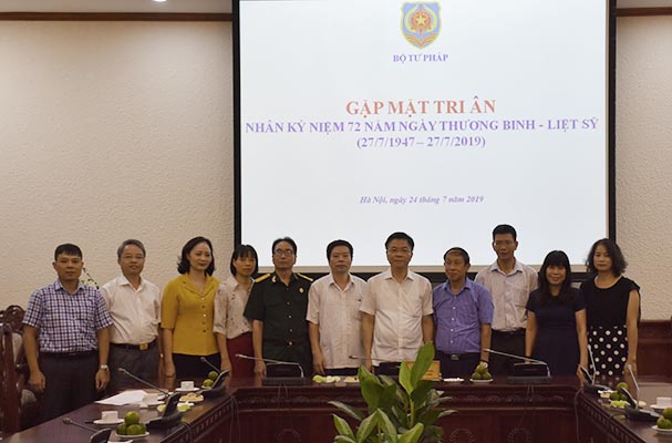 Bộ Tư pháp tổ chức gặp mặt tri ân nhân ngày Thương binh liệt sĩ 27/7