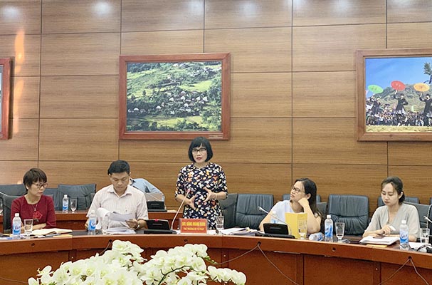 Thứ trưởng Đặng Hoàng Oanh kiểm tra theo dõi tình hình thi hành pháp luật tại Lào Cai