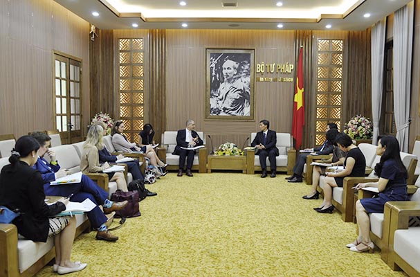 Thứ trưởng Nguyễn Khánh Ngọc tiếp Trợ lý Ngoại trưởng Hoa Kỳ