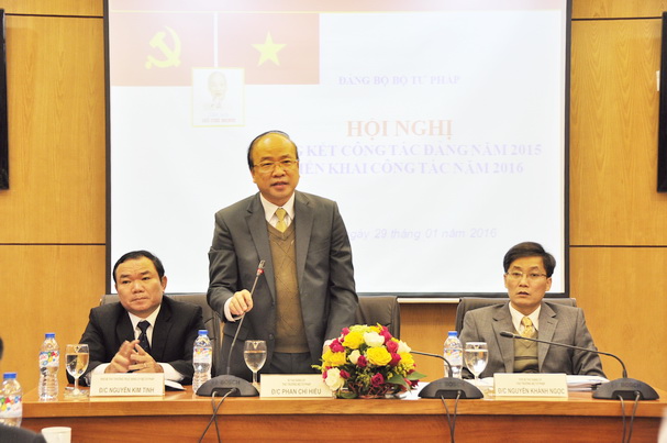 Hội nghị tổng kết công tác Đảng năm 2015, triển khai công tác năm 2016