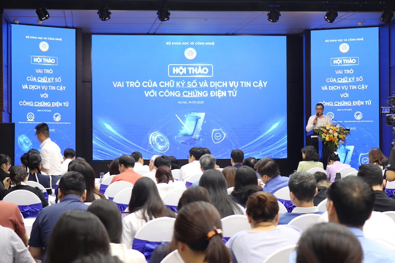 Vai trò của chữ ký số và dịch vụ tin cậy đối với lĩnh vực công chứng điện tử