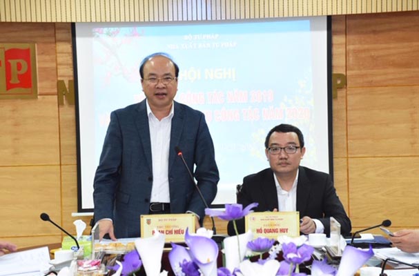 Triển khai mạnh mẽ ứng dụng công nghệ thông tin trong hoạt động của  Nhà xuất bản Tư pháp
