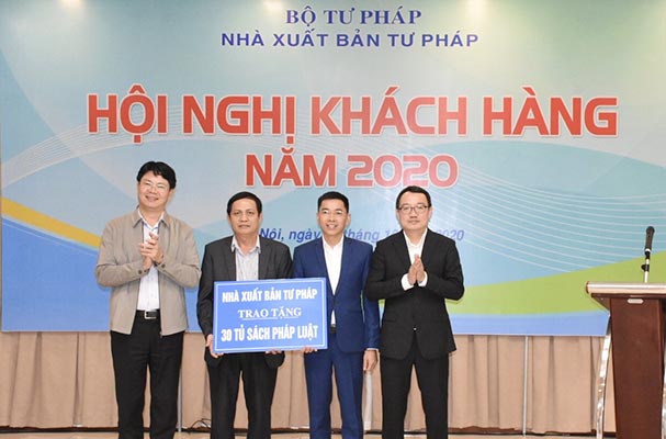 Tạo bước "đột phá" trong công tác xuất bản