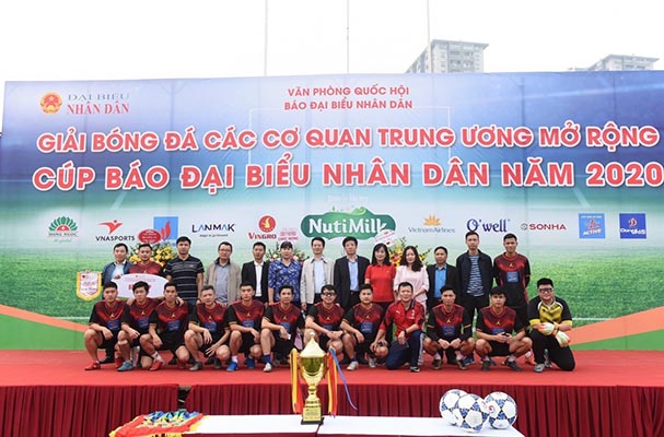 Đội bóng Bộ Tư pháp xuất sắc giành Huy chương đồng Giải bóng đá các cơ quan TW mở rộng năm 2020