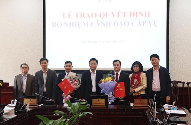 Bộ Tư pháp kiện toàn lãnh đạo Văn phòng Bộ và Tổng cục Thi hành án dân sự
