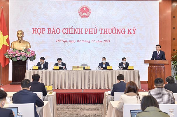 Tập trung thúc đẩy sản xuất kinh doanh; mở rộng hỗ trợ đối tượng gặp khó khăn do dịch COVID-19
