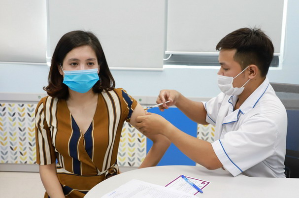 Tiếp tục quyết liệt các giải pháp chống dịch – Việt Nam đang đi đúng hướng