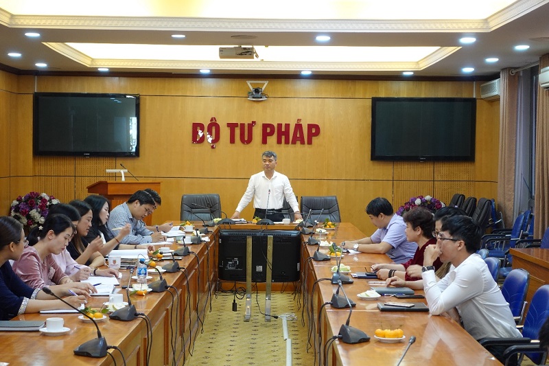 Chi bộ Vụ Pháp luật Dân sự - Kinh tế: Họp Chi bộ tháng 11/2022 và sinh hoạt chuyên đề