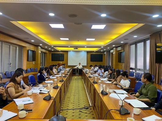 Vụ Pháp luật dân sự - kinh tế tổ chức cuộc họp toàn thể công chức