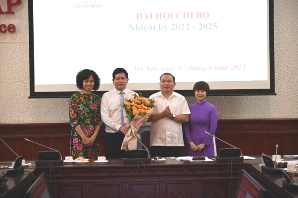 Vụ Hợp tác quốc tế: Tổ chức thành công Đại hội Chi bộ nhiệm kỳ 2022-2025