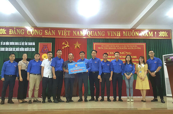 Đoàn TN Bộ Tư pháp: tổ chức “Hành trình tri ân - Hành trình tình nguyện” năm 2022