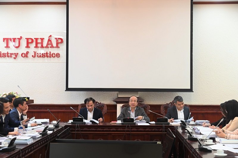 Hoàn thiện các quy định pháp luật về nhà ở