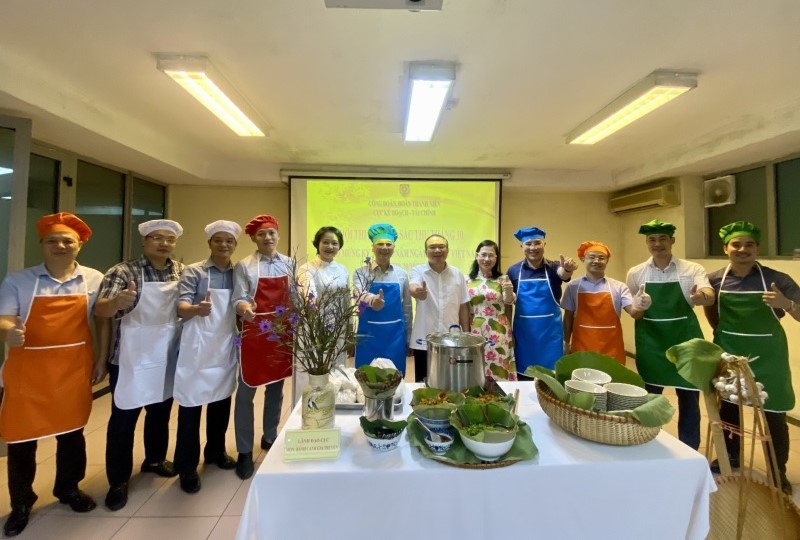 Công đoàn Cục Kế hoạch-Tài chính tổ chức hoạt động chào mừng Kỷ niệm 93 năm ngày Phụ nữ Việt Nam