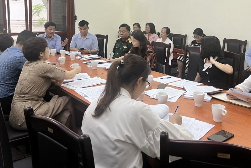 Họp thẩm định dự thảo Nghị định quy định xét tặng danh hiệu “Nhà giáo nhân dân”, “Nhà giáo ưu tú”