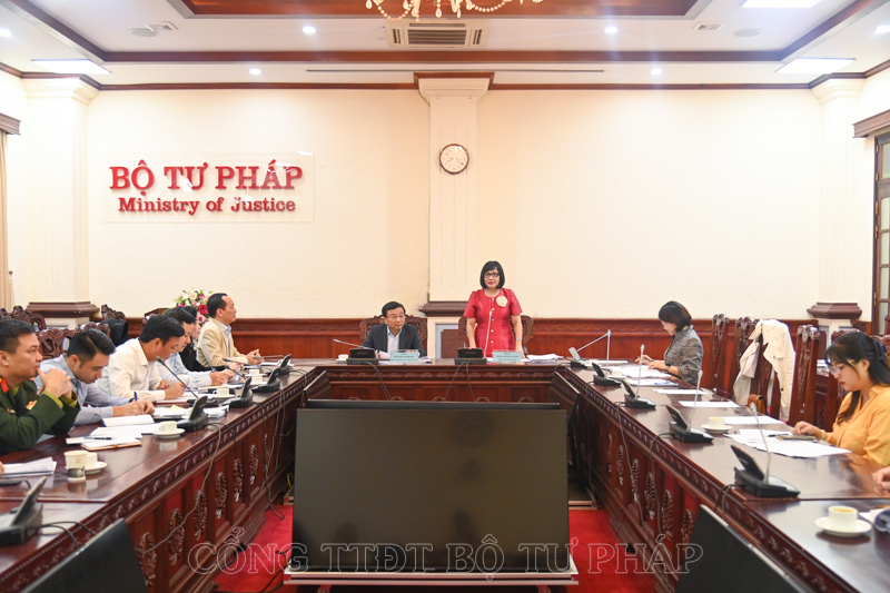 Phát triển đường sắt hiện đại, đồng bộ, bền vững, có trọng tâm, trọng điểm