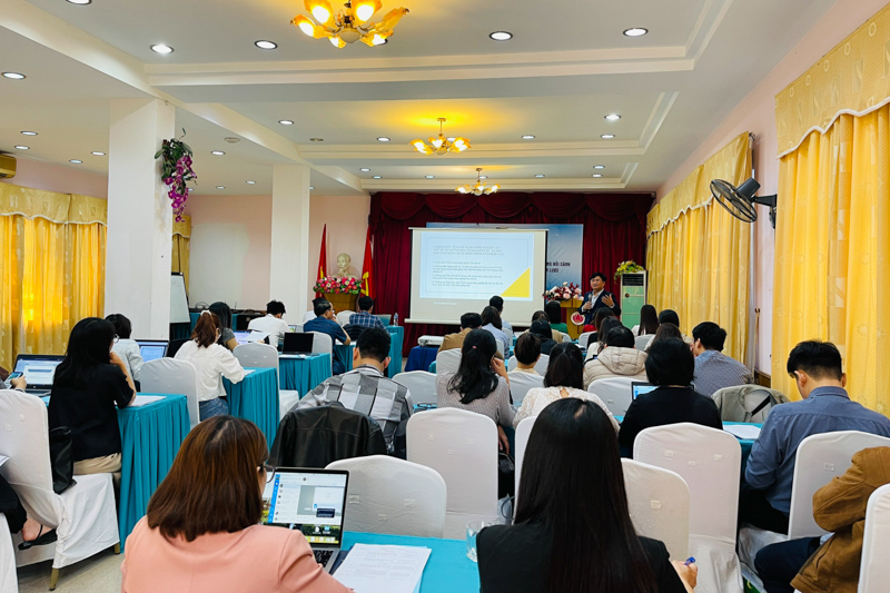 Lớp bồi dưỡng kỹ năng nghiên cứu, tham mưu hoạch định chính sách