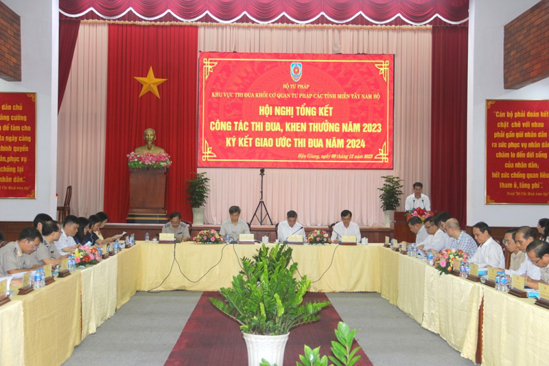 Sôi nổi phong trào thi đua khối cơ quan TP các tỉnh Tây Nam Bộ với nhiều hình thức đa dạng, phong phú