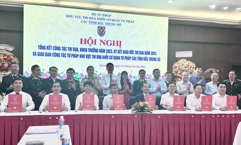 Hội nghị Tổng kết công tác thi đua, khen thưởng Khối cơ quan Tư pháp các tỉnh Bắc Trung bộ năm 2023