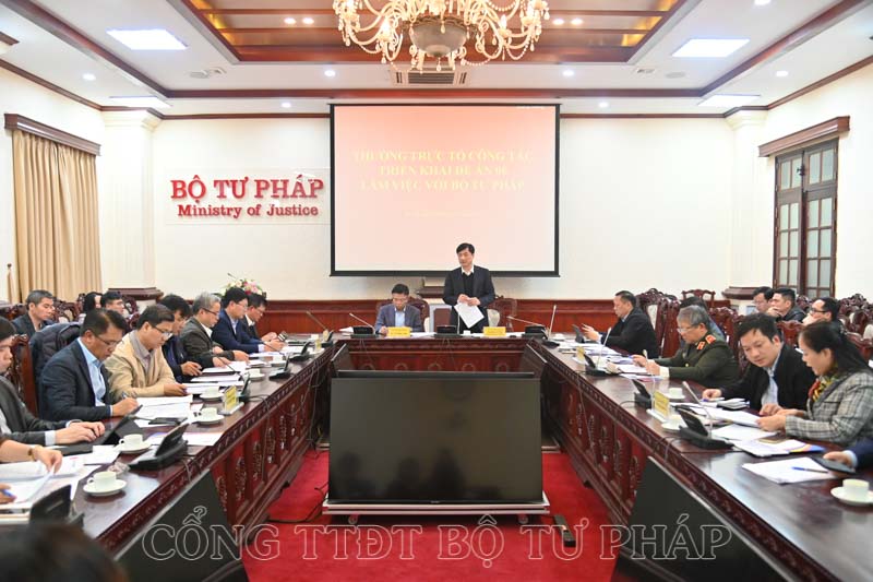 Thường trực Tổ công tác triển khai Đề án 06 của Chính phủ làm việc với Bộ Tư pháp
