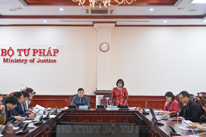 Tập trung xây dựng nền báo chí chuyên nghiệp, nhân văn, hiện đại