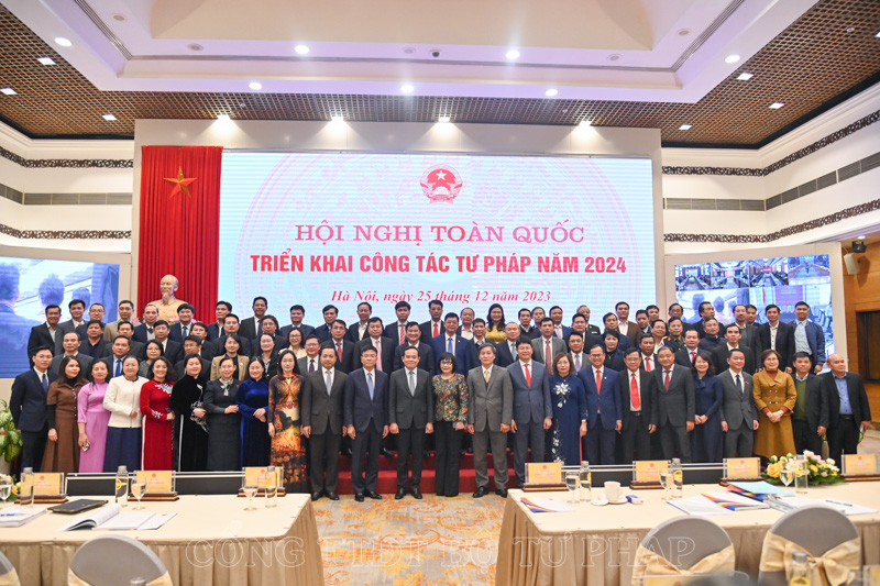 Chùm ảnh Hội nghị toàn quốc triển khai công tác Tư pháp năm 2024