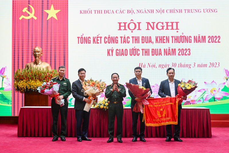 [Ảnh] Hội nghị tổng kết 2022, triển khai nhiệm vụ 2023 của Khối Thi đua Bộ, ngành Nội chính Trung ương