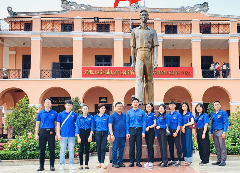 Tiếp tục giáo dục truyền thống cho đoàn viên, thanh niên Bộ Tư pháp