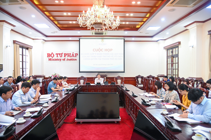 Mở rộng việc phân cấp, ủy quyền của UBND thành phố Hà Nội