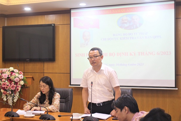 Chi bộ Cục Kiểm tra văn bản QPPL tổ chức sinh hoạt thường kỳ tháng 6/2023
