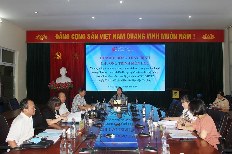 Thẩm định Chương trình môn học Kỹ năng tranh tụng trong vụ án hình sự