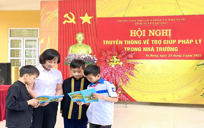 Tăng cường truyền thông về trợ giúp pháp lý cho trẻ em