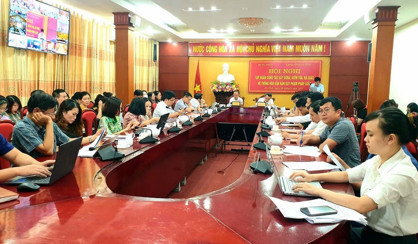 Hơn 700 đại biểu dự Hội nghị về công tác văn bản