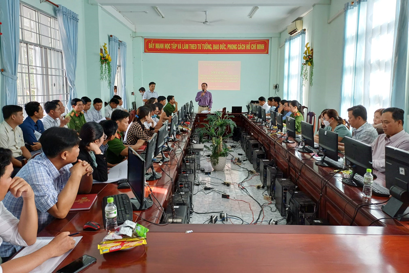 Bạc Liêu: Tổ chức tập huấn quy trình liên thông điện tử theo Đề án 06/CP của Chính phủ