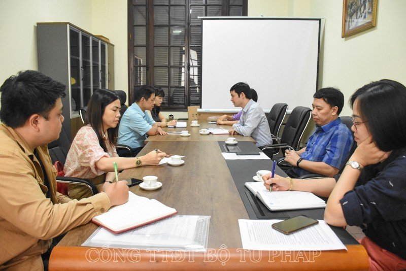 Đẩy mạnh phối hợp giữa Cục Công nghệ thông tin, Tạp chí Dân chủ và Pháp luật - Bộ Tư pháp
