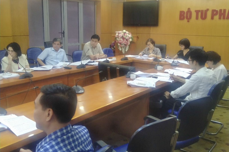 Họp thẩm định dự thảo Nghị định quy định chi tiết Luật Thi đua, khen thưởng