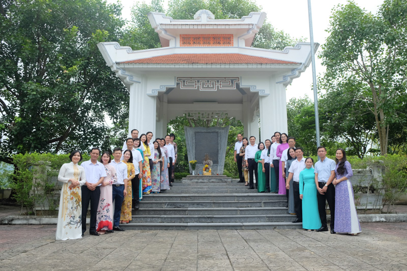 Cục Kế hoạch-Tài chính dâng hương tại Khu di tích cơ quan BTP kỷ niệm 30 năm Ngày thành lập Cục