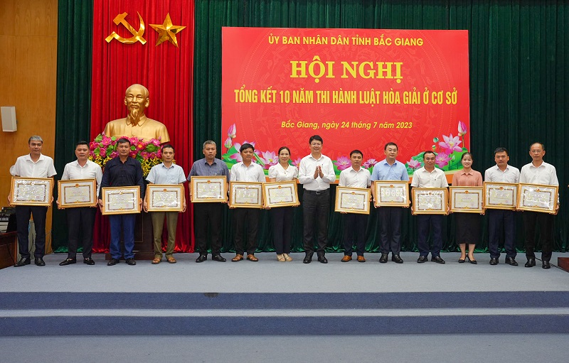 Phổ biến và nhân rộng các mô hình tổ hoà giải hoạt động hiệu quả tại Bắc Giang