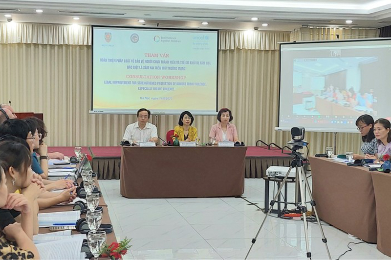 Hoàn thiện pháp luật về bảo vệ trẻ em trên môi trường mạng