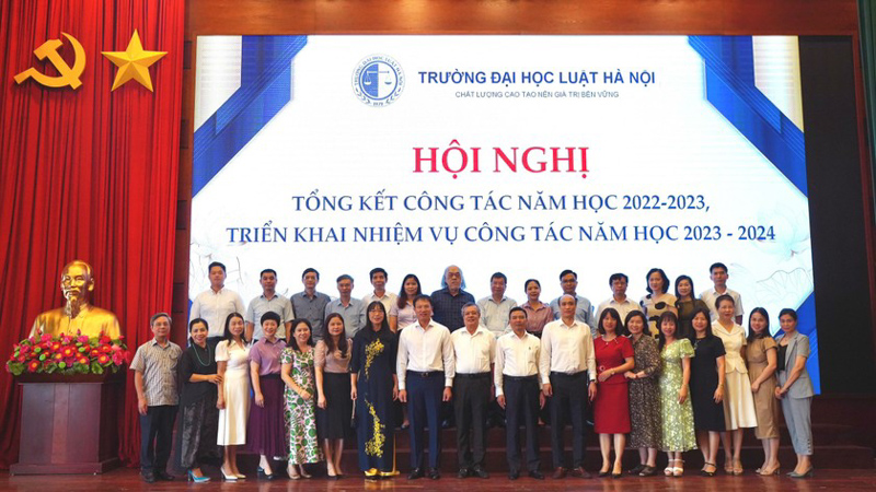 Trường Đại học Luật Hà Nội tổng kết công tác năm học 2022 – 2023
