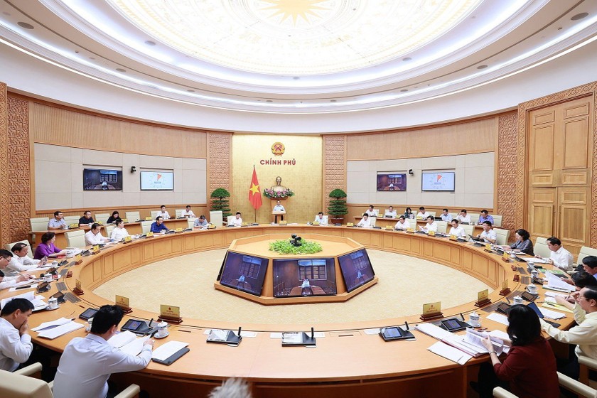 Rút ngắn quy trình, thủ tục xây dựng thể chế, văn bản