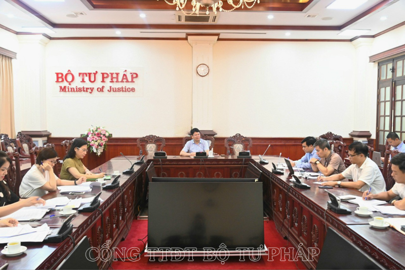 Họp Tổ công tác triển khai Đề án 06 của Bộ Tư pháp