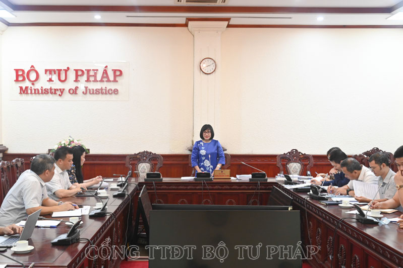 Tiếp tục hoàn thiện cơ chế, chính sách về phát triển kết cấu hạ tầng đường bộ