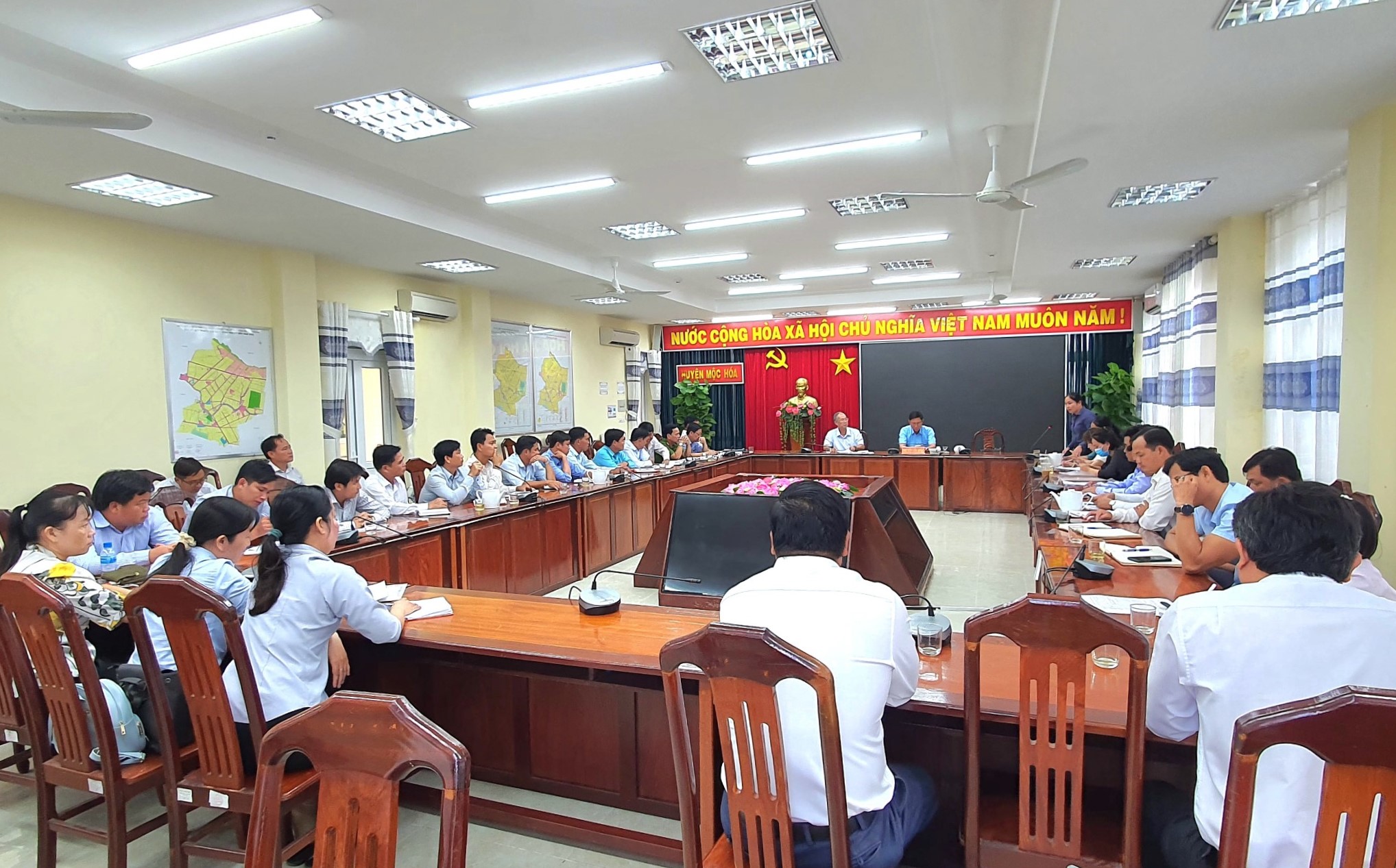 Sở Tư pháp Long An: Kiểm tra, hướng dẫn nghiệp vụ công tác tư pháp trên địa bàn huyện Mộc Hóa