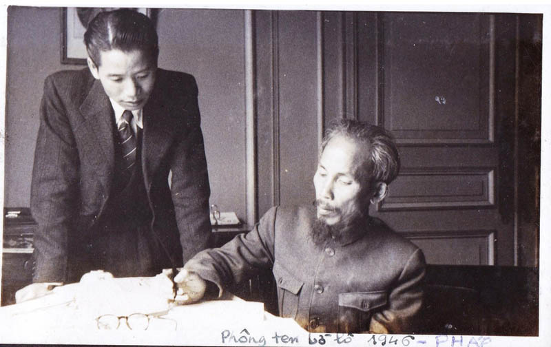 Phim tài liệu "Luật sư-Bộ trưởng Tư pháp Vũ Trọng Khánh-Người chấp bút dự thảo Hiến pháp đầu tiên của nước ta”